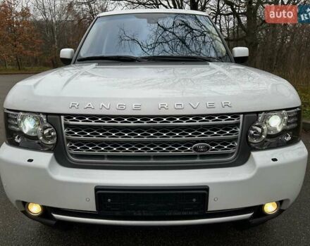 Білий Ленд Ровер Рендж Ровер, об'ємом двигуна 5 л та пробігом 100 тис. км за 25999 $, фото 20 на Automoto.ua