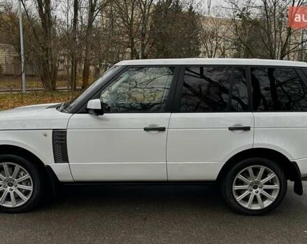 Білий Ленд Ровер Рендж Ровер, об'ємом двигуна 5 л та пробігом 100 тис. км за 25999 $, фото 8 на Automoto.ua
