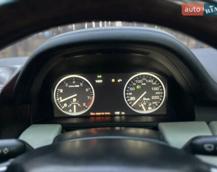 Белый Ленд Ровер Рендж Ровер, объемом двигателя 5 л и пробегом 177 тыс. км за 17000 $, фото 32 на Automoto.ua