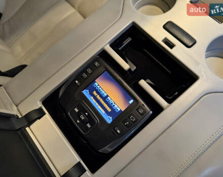 Белый Ленд Ровер Рендж Ровер, объемом двигателя 5 л и пробегом 177 тыс. км за 17000 $, фото 47 на Automoto.ua