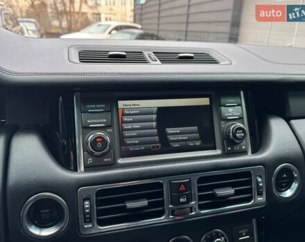 Белый Ленд Ровер Рендж Ровер, объемом двигателя 4.37 л и пробегом 328 тыс. км за 21900 $, фото 22 на Automoto.ua