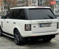 Белый Ленд Ровер Рендж Ровер, объемом двигателя 5 л и пробегом 275 тыс. км за 12500 $, фото 13 на Automoto.ua