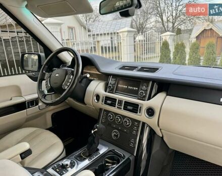Білий Ленд Ровер Рендж Ровер, об'ємом двигуна 3.63 л та пробігом 226 тис. км за 17800 $, фото 61 на Automoto.ua