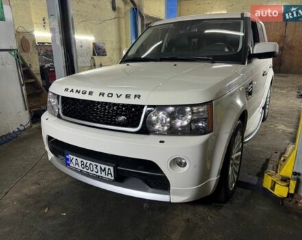 Белый Ленд Ровер Рендж Ровер, объемом двигателя 2.99 л и пробегом 245 тыс. км за 15000 $, фото 8 на Automoto.ua