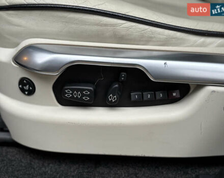 Белый Ленд Ровер Рендж Ровер, объемом двигателя 5 л и пробегом 177 тыс. км за 14000 $, фото 30 на Automoto.ua