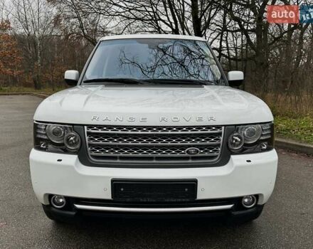 Белый Ленд Ровер Рендж Ровер, объемом двигателя 5 л и пробегом 100 тыс. км за 23500 $, фото 1 на Automoto.ua