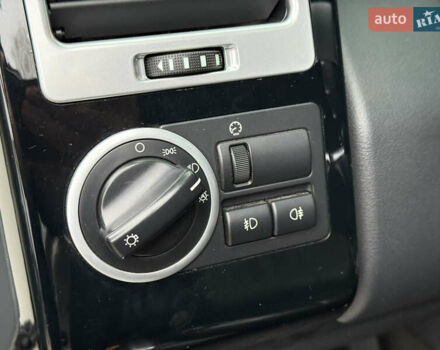 Білий Ленд Ровер Рендж Ровер, об'ємом двигуна 3.63 л та пробігом 271 тис. км за 14499 $, фото 27 на Automoto.ua