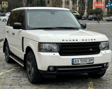 Белый Ленд Ровер Рендж Ровер, объемом двигателя 5 л и пробегом 270 тыс. км за 11999 $, фото 9 на Automoto.ua