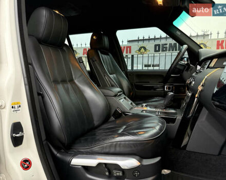 Білий Ленд Ровер Рендж Ровер, об'ємом двигуна 3.63 л та пробігом 271 тис. км за 14499 $, фото 38 на Automoto.ua