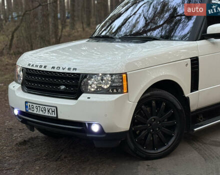 Белый Ленд Ровер Рендж Ровер, объемом двигателя 5 л и пробегом 177 тыс. км за 17000 $, фото 5 на Automoto.ua