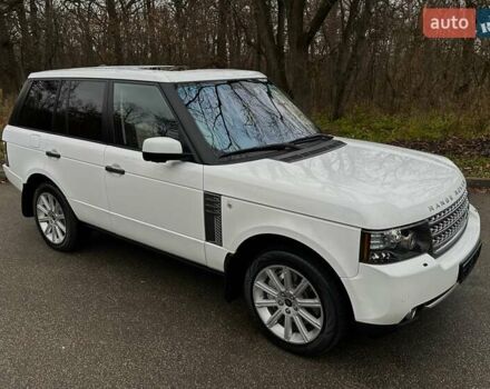 Белый Ленд Ровер Рендж Ровер, объемом двигателя 5 л и пробегом 100 тыс. км за 23500 $, фото 10 на Automoto.ua