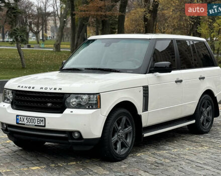 Белый Ленд Ровер Рендж Ровер, объемом двигателя 5 л и пробегом 270 тыс. км за 11999 $, фото 7 на Automoto.ua