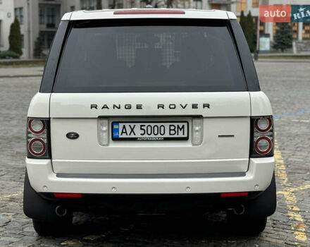 Белый Ленд Ровер Рендж Ровер, объемом двигателя 5 л и пробегом 275 тыс. км за 12500 $, фото 22 на Automoto.ua