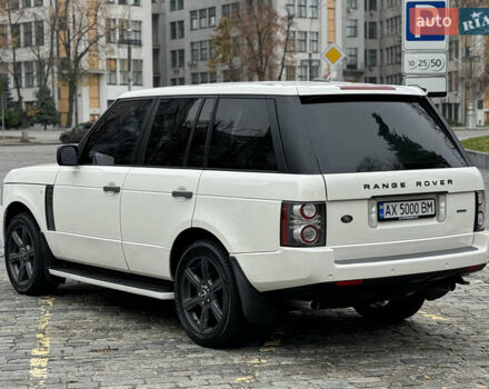 Белый Ленд Ровер Рендж Ровер, объемом двигателя 5 л и пробегом 275 тыс. км за 12500 $, фото 12 на Automoto.ua