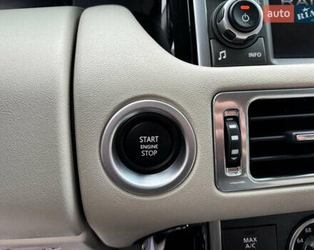 Белый Ленд Ровер Рендж Ровер, объемом двигателя 5 л и пробегом 270 тыс. км за 11999 $, фото 83 на Automoto.ua