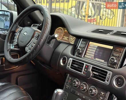 Білий Ленд Ровер Рендж Ровер, об'ємом двигуна 3.63 л та пробігом 271 тис. км за 14499 $, фото 41 на Automoto.ua