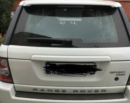 Белый Ленд Ровер Рендж Ровер, объемом двигателя 3 л и пробегом 164 тыс. км за 11000 $, фото 1 на Automoto.ua