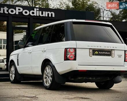 Білий Ленд Ровер Рендж Ровер, об'ємом двигуна 4.37 л та пробігом 300 тис. км за 18800 $, фото 15 на Automoto.ua