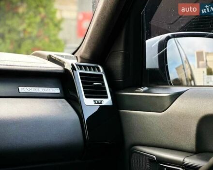 Білий Ленд Ровер Рендж Ровер, об'ємом двигуна 4.37 л та пробігом 300 тис. км за 18800 $, фото 42 на Automoto.ua