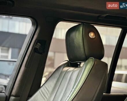 Білий Ленд Ровер Рендж Ровер, об'ємом двигуна 4.37 л та пробігом 300 тис. км за 18800 $, фото 23 на Automoto.ua