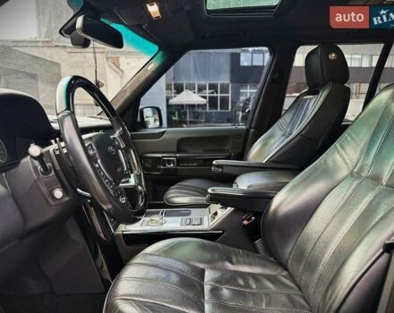 Белый Ленд Ровер Рендж Ровер, объемом двигателя 4.37 л и пробегом 300 тыс. км за 18800 $, фото 22 на Automoto.ua