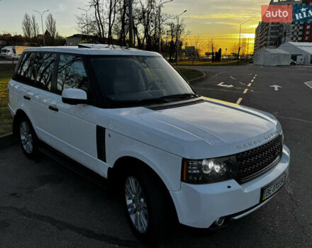 Белый Ленд Ровер Рендж Ровер, объемом двигателя 4.37 л и пробегом 181 тыс. км за 19500 $, фото 23 на Automoto.ua