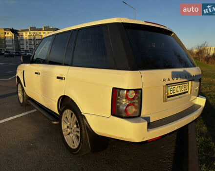 Белый Ленд Ровер Рендж Ровер, объемом двигателя 4.37 л и пробегом 181 тыс. км за 23950 $, фото 6 на Automoto.ua