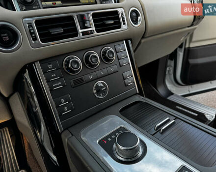 Белый Ленд Ровер Рендж Ровер, объемом двигателя 4.37 л и пробегом 181 тыс. км за 23950 $, фото 39 на Automoto.ua