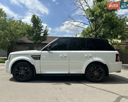 Белый Ленд Ровер Рендж Ровер, объемом двигателя 2.99 л и пробегом 181 тыс. км за 20500 $, фото 1 на Automoto.ua