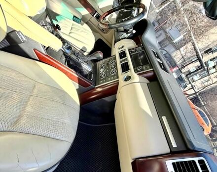 Білий Ленд Ровер Рендж Ровер, об'ємом двигуна 5 л та пробігом 184 тис. км за 17999 $, фото 2 на Automoto.ua