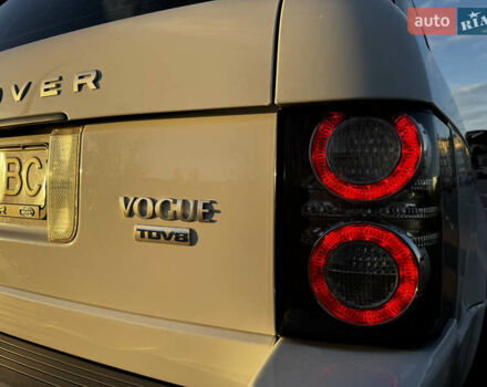 Белый Ленд Ровер Рендж Ровер, объемом двигателя 4.37 л и пробегом 181 тыс. км за 19500 $, фото 8 на Automoto.ua