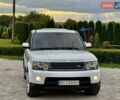 Білий Ленд Ровер Рендж Ровер, об'ємом двигуна 5 л та пробігом 218 тис. км за 10999 $, фото 18 на Automoto.ua