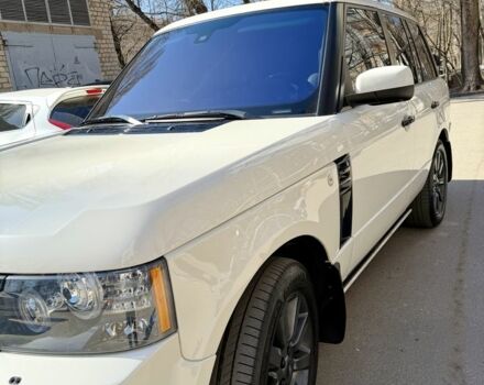 Белый Ленд Ровер Рендж Ровер, объемом двигателя 5 л и пробегом 187 тыс. км за 20999 $, фото 2 на Automoto.ua