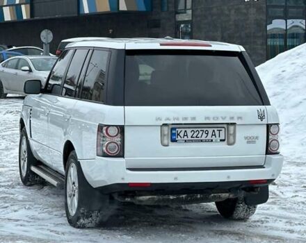 Белый Ленд Ровер Рендж Ровер, объемом двигателя 4.37 л и пробегом 217 тыс. км за 16500 $, фото 5 на Automoto.ua