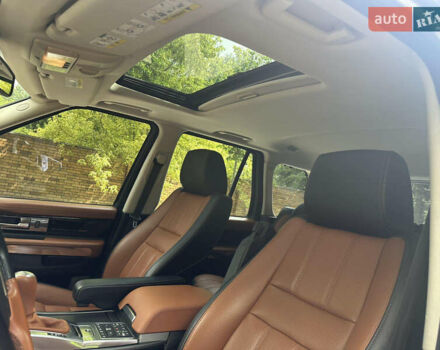 Белый Ленд Ровер Рендж Ровер, объемом двигателя 2.99 л и пробегом 181 тыс. км за 20500 $, фото 26 на Automoto.ua