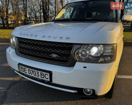 Белый Ленд Ровер Рендж Ровер, объемом двигателя 4.37 л и пробегом 181 тыс. км за 19500 $, фото 2 на Automoto.ua