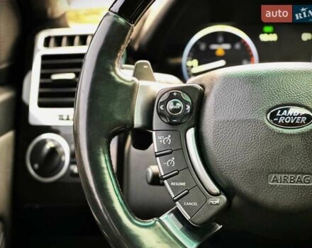 Белый Ленд Ровер Рендж Ровер, объемом двигателя 4.37 л и пробегом 300 тыс. км за 18800 $, фото 49 на Automoto.ua