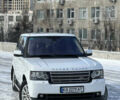 Белый Ленд Ровер Рендж Ровер, объемом двигателя 4.37 л и пробегом 217 тыс. км за 16500 $, фото 7 на Automoto.ua
