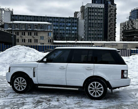 Белый Ленд Ровер Рендж Ровер, объемом двигателя 4.37 л и пробегом 217 тыс. км за 16500 $, фото 11 на Automoto.ua