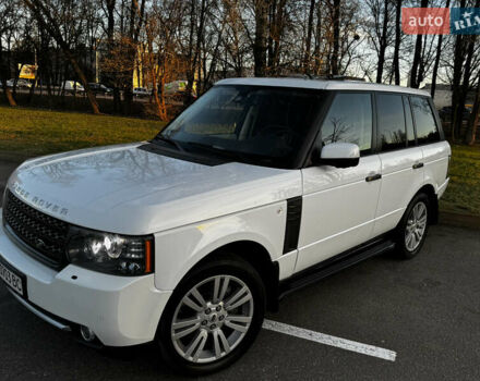 Белый Ленд Ровер Рендж Ровер, объемом двигателя 4.37 л и пробегом 181 тыс. км за 23950 $, фото 20 на Automoto.ua