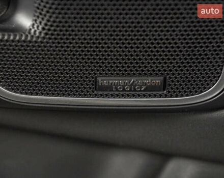 Белый Ленд Ровер Рендж Ровер, объемом двигателя 4.37 л и пробегом 301 тыс. км за 19999 $, фото 51 на Automoto.ua