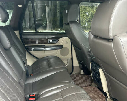 Белый Ленд Ровер Рендж Ровер, объемом двигателя 2.99 л и пробегом 270 тыс. км за 19500 $, фото 11 на Automoto.ua