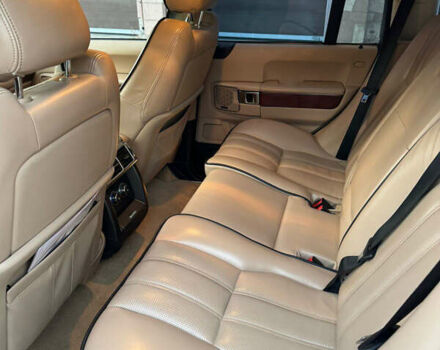 Ленд Ровер Рендж Ровер 2012 в Киеве на Automoto.ua Белый Ленд Ровер Рендж Ровер, объемом двигателя 4.37 л и пробегом 350 тыс. км за 25000 $, фото 11 на Automoto.ua