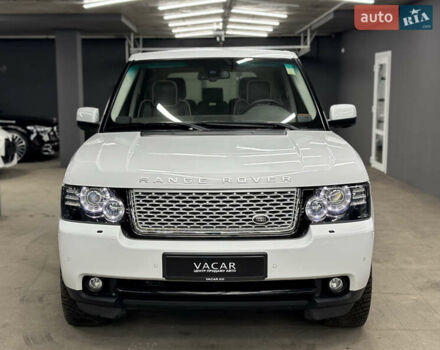 Білий Ленд Ровер Рендж Ровер, об'ємом двигуна 4.37 л та пробігом 126 тис. км за 29000 $, фото 2 на Automoto.ua