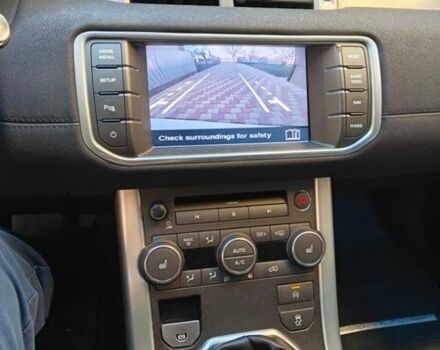 Білий Ленд Ровер Рендж Ровер, об'ємом двигуна 2.18 л та пробігом 264 тис. км за 15500 $, фото 10 на Automoto.ua