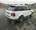 Белый Ленд Ровер Рендж Ровер, объемом двигателя 5 л и пробегом 252 тыс. км за 14300 $, фото 1 на Automoto.ua