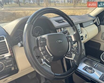 Белый Ленд Ровер Рендж Ровер, объемом двигателя 4.37 л и пробегом 177 тыс. км за 22500 $, фото 17 на Automoto.ua