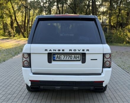 Білий Ленд Ровер Рендж Ровер, об'ємом двигуна 4.4 л та пробігом 250 тис. км за 24545 $, фото 7 на Automoto.ua