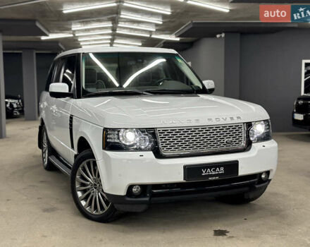 Білий Ленд Ровер Рендж Ровер, об'ємом двигуна 4.37 л та пробігом 126 тис. км за 29000 $, фото 11 на Automoto.ua