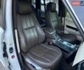 Білий Ленд Ровер Рендж Ровер, об'ємом двигуна 4.4 л та пробігом 250 тис. км за 24500 $, фото 80 на Automoto.ua